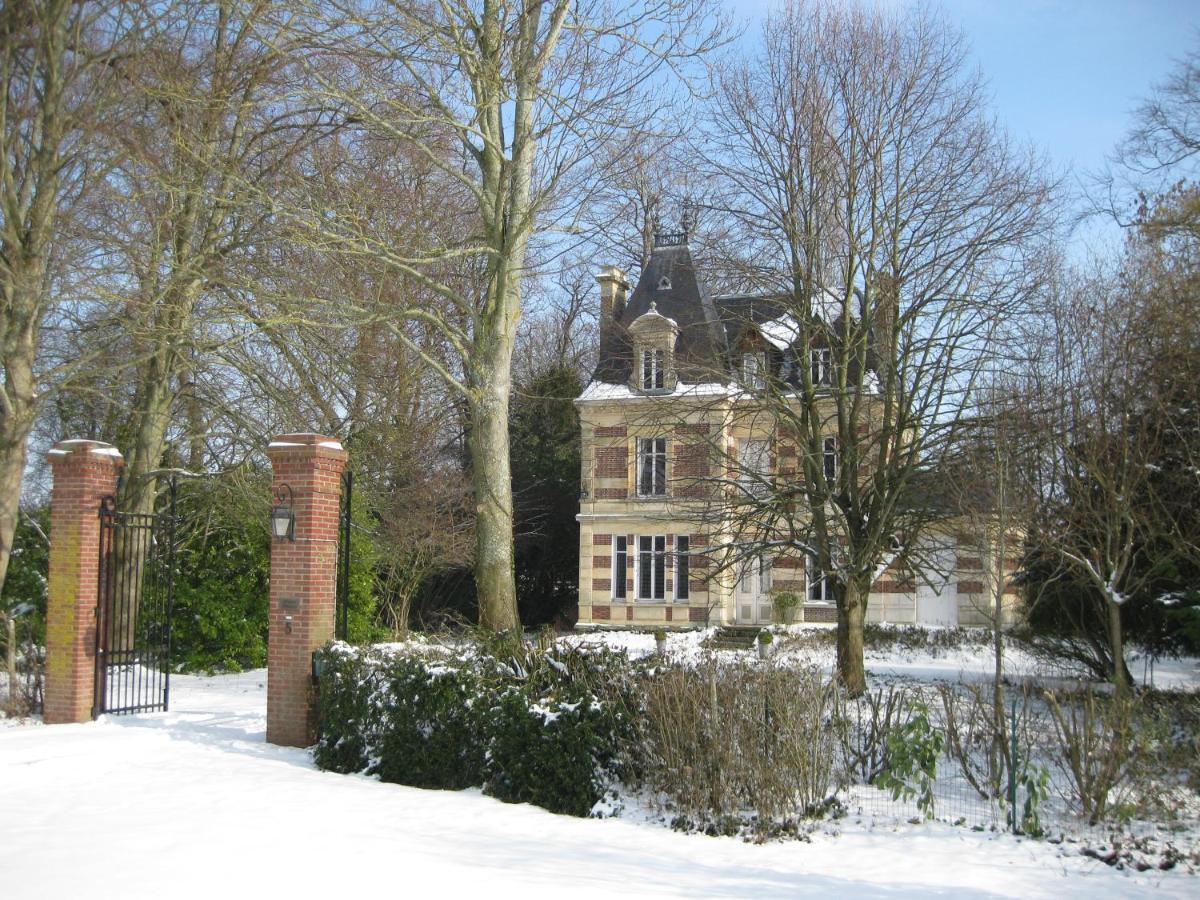 Château de Launay Méry-Corbon Exterior foto